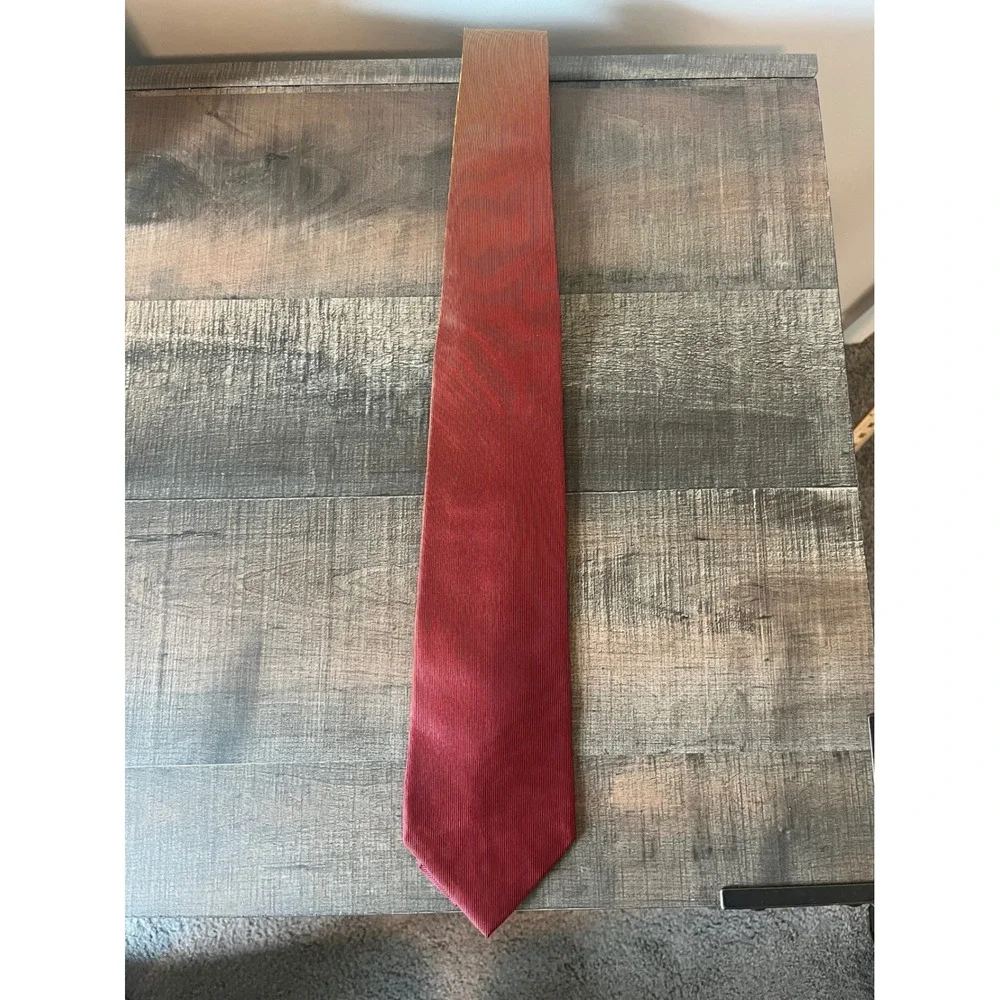 VTG Gucci Mens Silk Tie Burgundy Red Ombre Gradient Ribbed GG Monogram Italy
